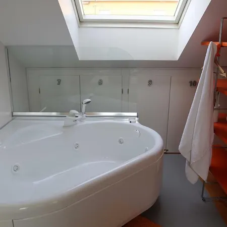 Masnadieri 18 3* Parma