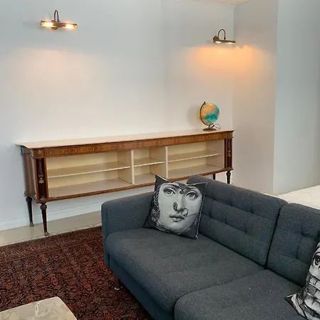 Masnadieri 18 招待所 帕爾馬