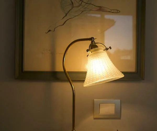 Masnadieri 18 게스트하우스 파르마