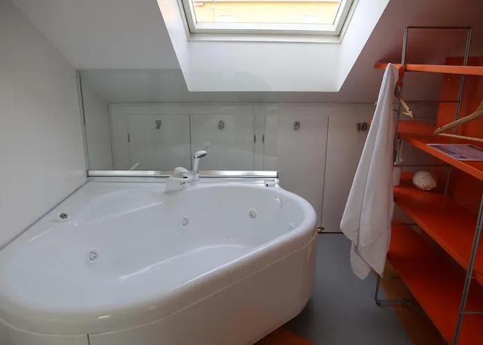 Masnadieri 18 3* パルマ