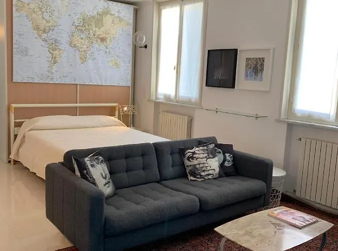 Masnadieri 18 Konukevi 3*